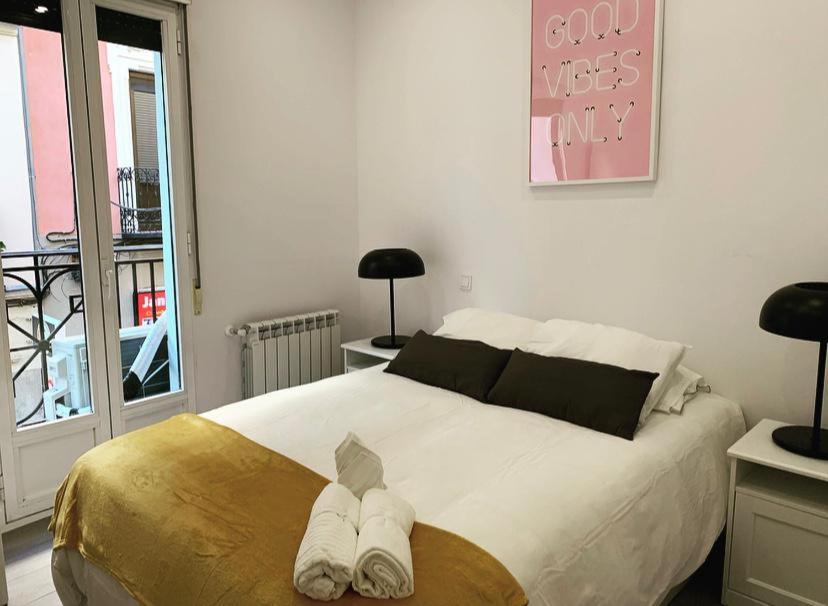 Apartamento Vip III En Madrid Centro Lägenhet Exteriör bild